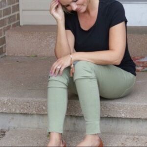 Just Black Scissor Cut Hem Skinny Jeans